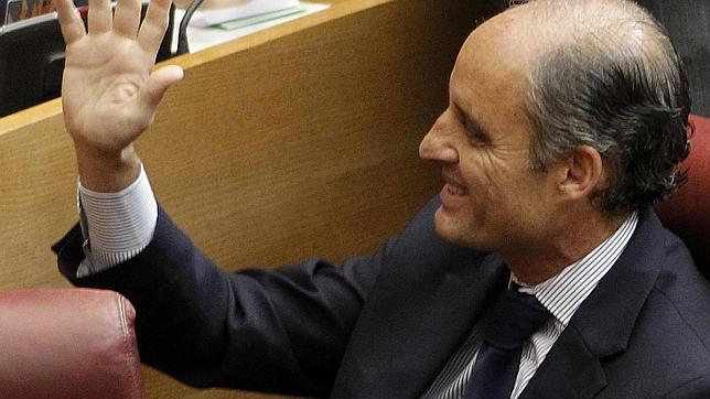 Castro cambió la fecha de la declaración de Camps