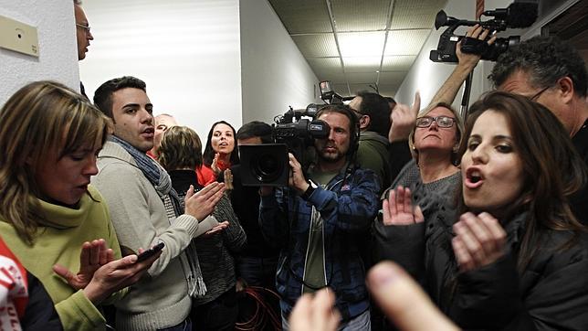 En directo: Doce horas de agonía en directo ponen fin a Canal 9