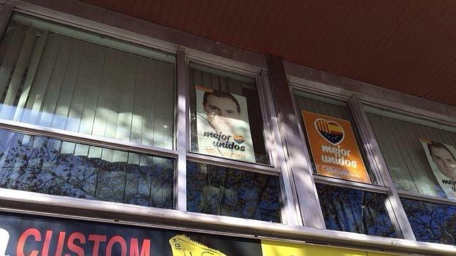 Atacan a pedradas la sede de Ciutadans en Barcelona