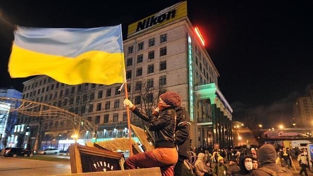 Yanukovivh: «Una mala paz en Ucrania es mejor que una buena guerra»
