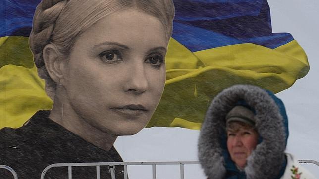 La UE envía a Catherine Ashton para resolver la crisis en Ucrania