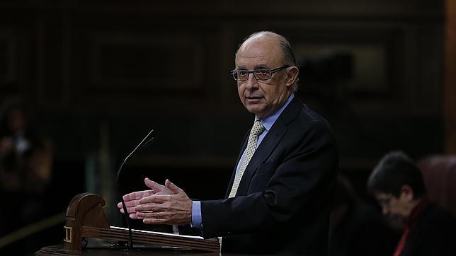 Montoro aprobará el estatuto de Hacienda para zanjar la polémica de las destituciones