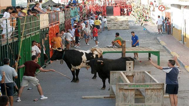 El desafío del PSPV a los «bous al carrer»: más de 6.400 festejos al año en 280 municipios valencianos