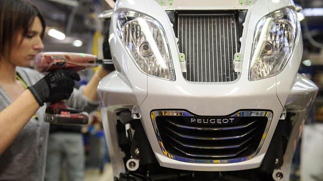 General Motors vende su participación del 7% en PSA Peugeot Citroën