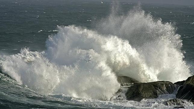 Una nueva ciclogénesis explosiva afectará a las Islas Británicas entre el miércoles y el jueves