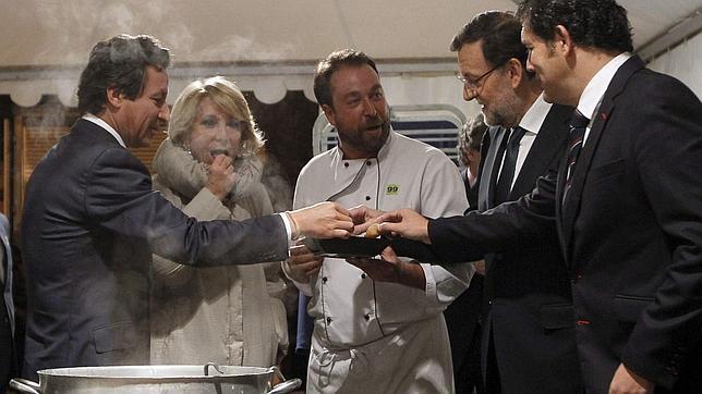 Rajoy: «A mí no me gustó subir los impuestos y los bajaré»