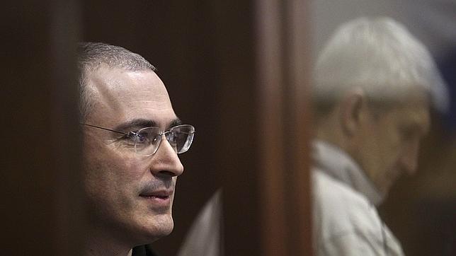 Putin anuncia que indultará en breve a Jodorkovski