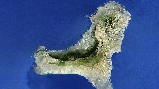 El Hierro se eleva 1,5 centímetros tras el repunte sísmico