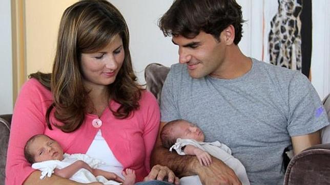 Roger Federer y Mirka Vavrinec serán padres por tercera vez