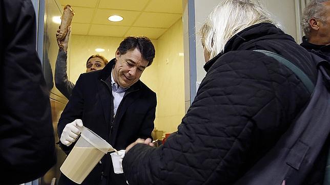 El fiscal recurre la imputación de la mujer de Ignacio González