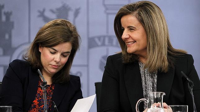 El Gobierno fija hoy la subida de la luz y aprueba la congelación del salario mínimo