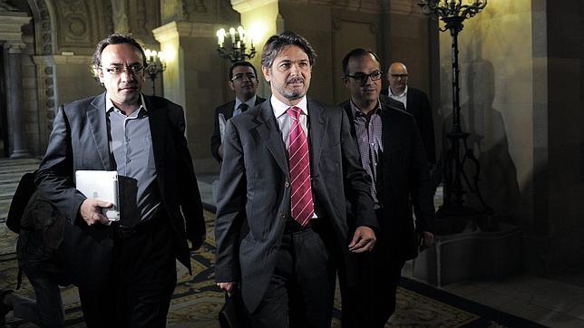 CiU despide el año de su desafío con una decena de imputados por corrupción