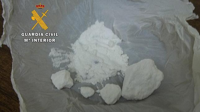 Un detenido por ocultar 10 gramos de cocaína en su ropa interior