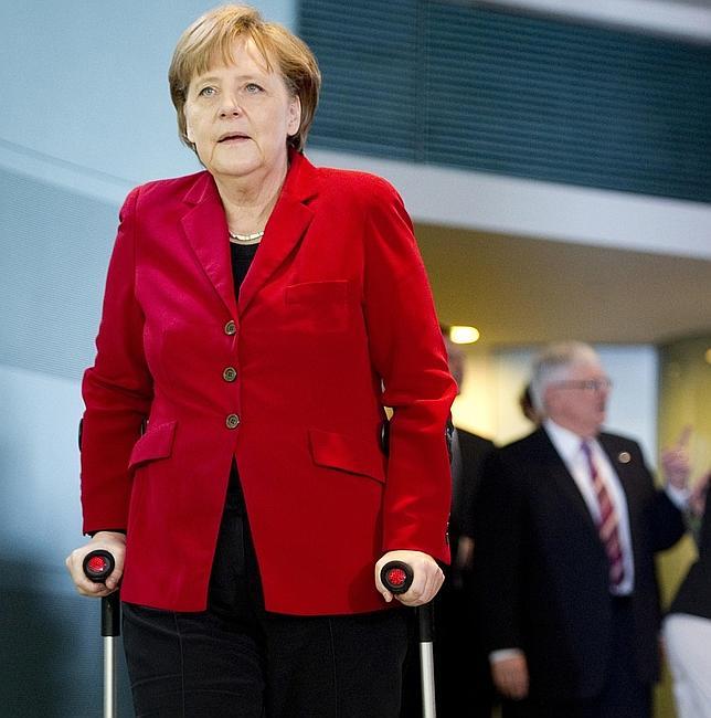 Angela Merkel se fractura la pelvis mientras practicaba esquí en Suiza