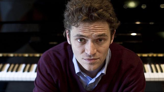 Arturo Cardelús, entre la Filarmónica de Berlín y el Papa Francisco