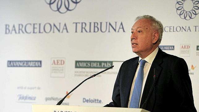 Margallo avisa a Mas de que «fuera de la legalidad no se puede discutir nada»