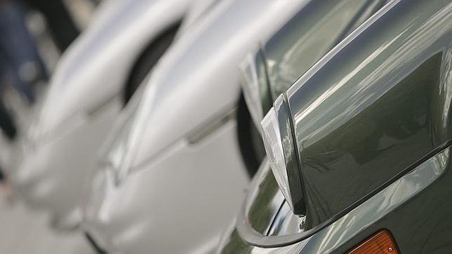 Los coches de lujo ya ven la crisis por el retrovisor