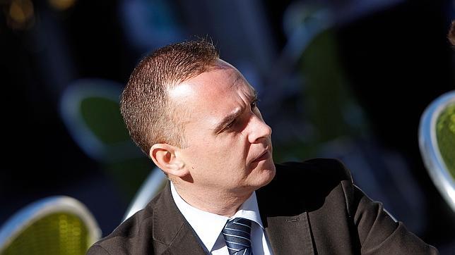 Romeu, entre la negociación y el impulso por concurrir a las primarias