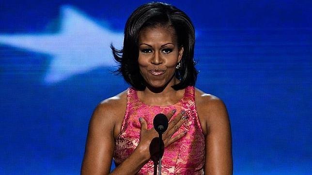 Michelle Obama se pasa al yoga y no piensa en cirugía estética al cumplir 50