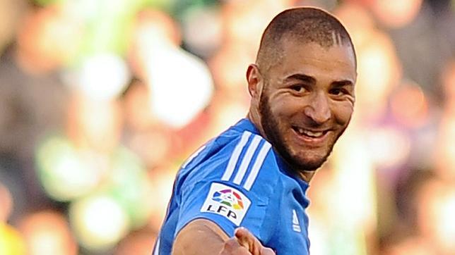 Benzema llega a los 100 goles con la camiseta del Real Madrid
