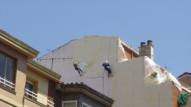 ¿Cómo logran en el resto del mundo pagar la luz más barata que en España?