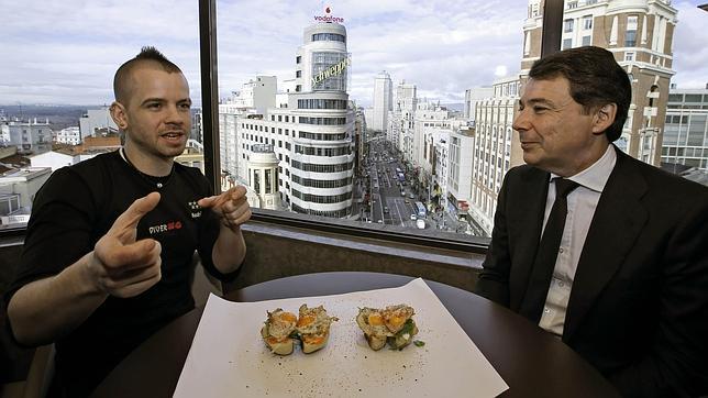 El chef tres estrellas Michelin David Muñoz será imagen del turismo de Madrid