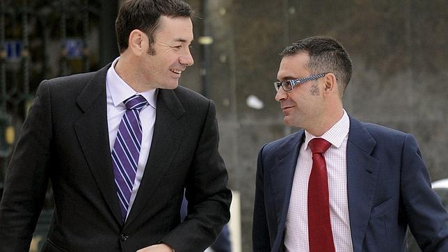 PP: «El alcalde pagaba así a UGT para evitar huelgas»