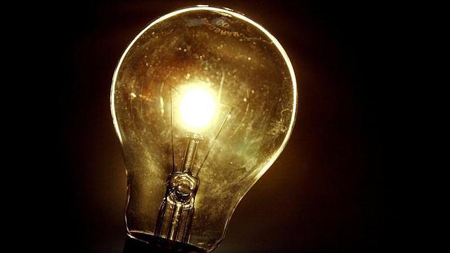 España es el segundo país de la UE donde más subió la luz entre 2008 y 2012, un 46%