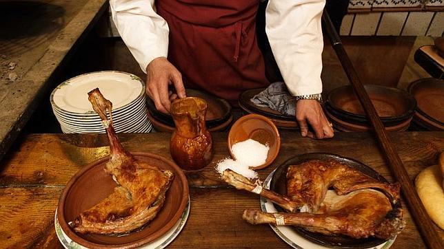 La oferta más tradicional, como el lechazo, o las últimas obras de ingeniería gastronómica se unen en España