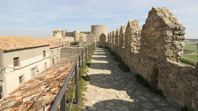 Imagen de la muralla de Urueña