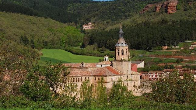 De cómo San Millán de la Cogolla se convirtió en matamoros y su cueva en  cuna del español