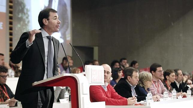 Tómas Gómez pide «blindar» la sanidad pública por ley