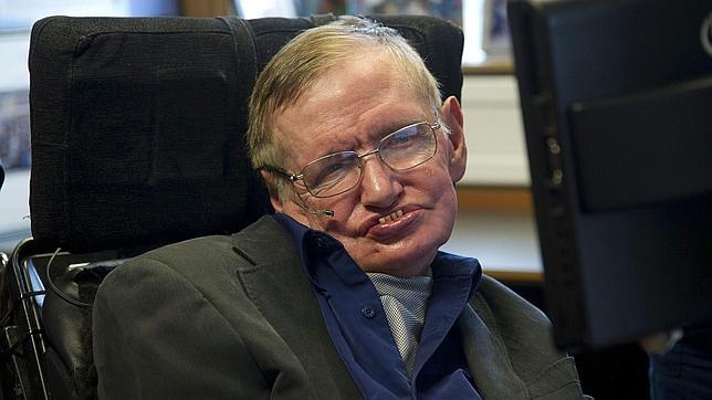 Científicos contra Stephen Hawking por negar la existencia de los agujeros negros