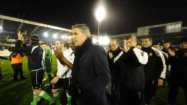 Paco Fernández: «La dignidad está por encima de un partido de fútbol»