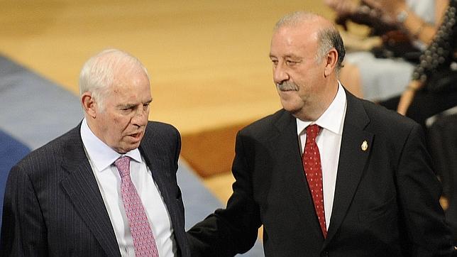 Del Bosque: «Él marcó el camino»