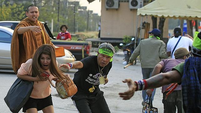 A tiros en Bangkok en la víspera de las elecciones en Tailandia