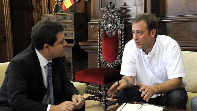 PSOE e IU llegan a un acuerdo para aprobar los Presupuestos de este año