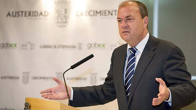 Monago presenta un déficit del 0,92%: «Esta es mi balanza fiscal»