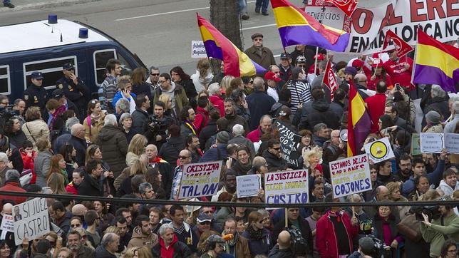 Los periodistas han superado en número a los manifestantes