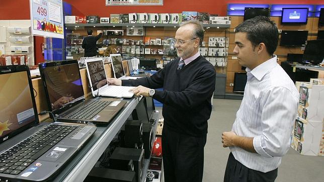 Los impagos en las compra a plazos bajan en 2013 por quinto año consecutivo