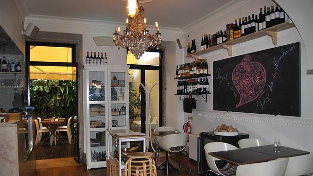 Su patio interior es uno de los más frecuentados de la zona