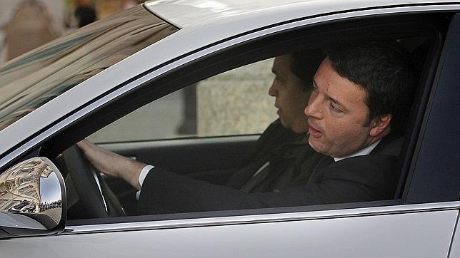 Matteo Renzi asume el reto del nuevo Gobierno y anuncia una inminente reforma constitucional