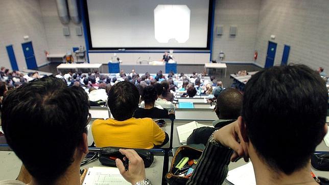 La disonancia entre quienes salen de la universidad y lo que buscan las empresas