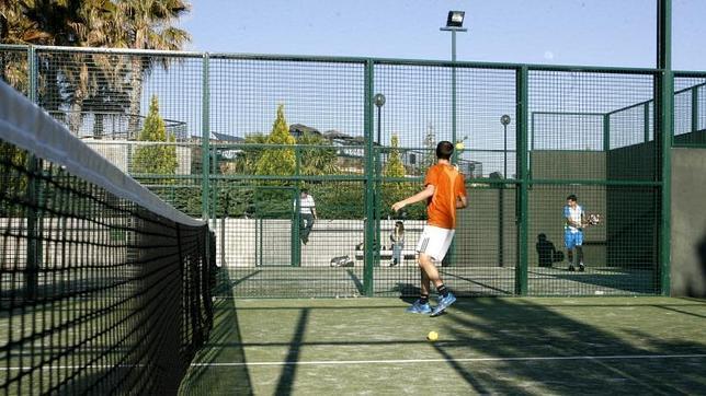 Una empresa toledana pone en marcha en Wembley el mayor club de pádel de Inglaterra