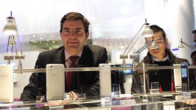 Lenovo: «Aún es temprano para hablar de desbancar a Samsung»