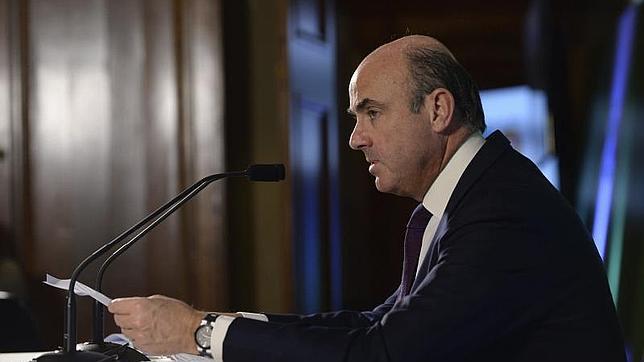 Economía confía en que España cumplirá el objetivo del 6,5% de déficit en 2013