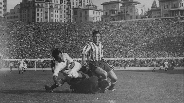 El Atlético lleva 63 años sin ganarle los dos duelos ligueros al Real Madrid