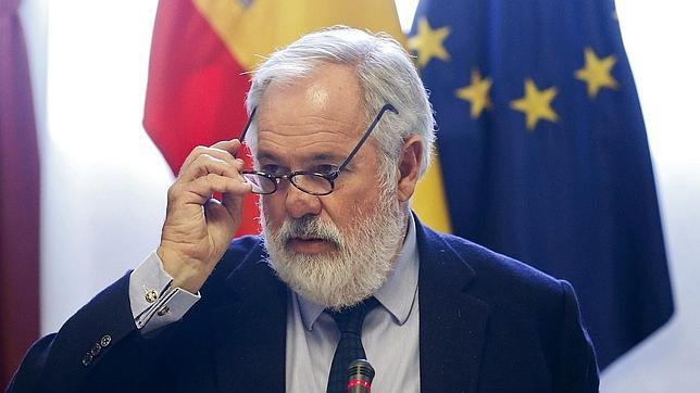 Cañete no tiene «ningún dato» sobre si encabezará las listas europeas