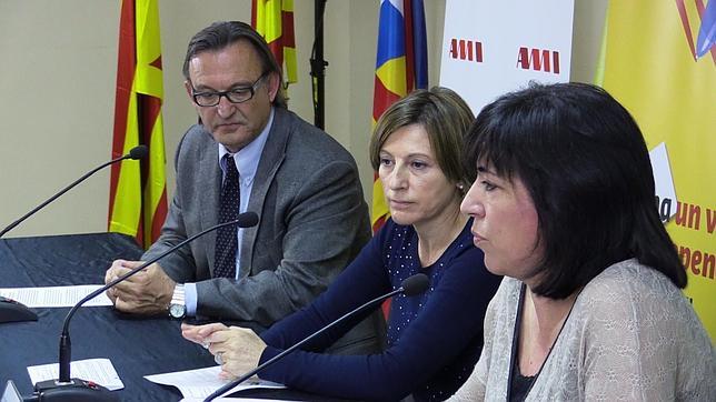 Ayuntamientos catalanes cederán espacios para recoger firmas por la independencia