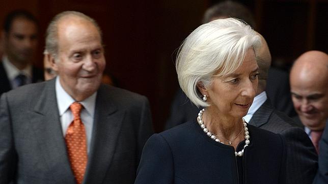 Lagarde dice que el reto de España es lograr que el crecimiento cree empleo